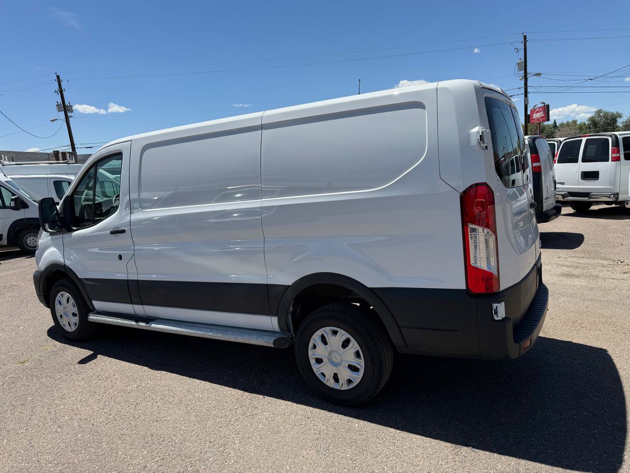 Used 2025 Ford Transit 250 Low Roof w/ Exterior Upgrade Package RWD image 3