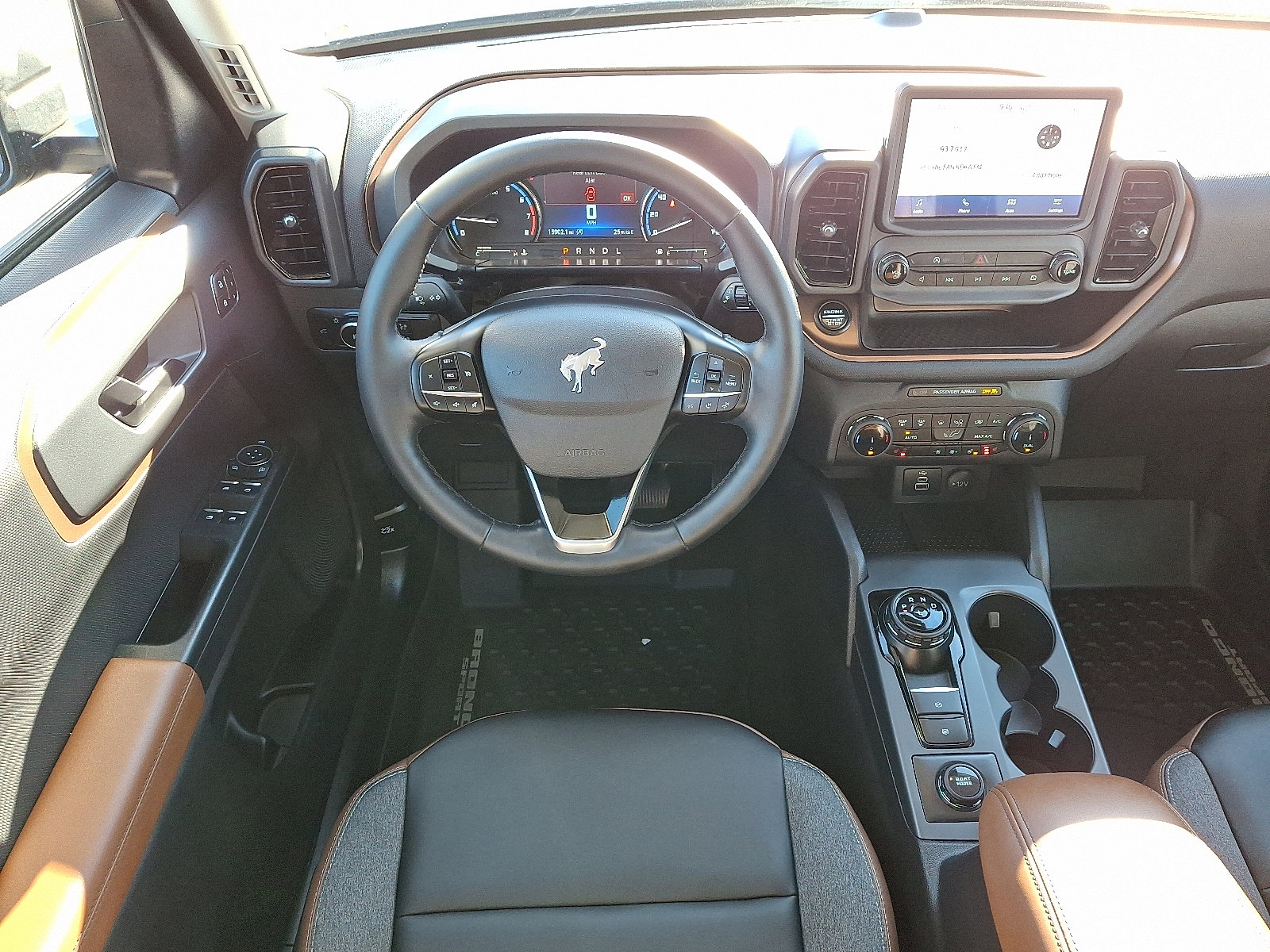 Certified 2024 Ford Bronco Sport Outer Banks AWD/4WD image 11