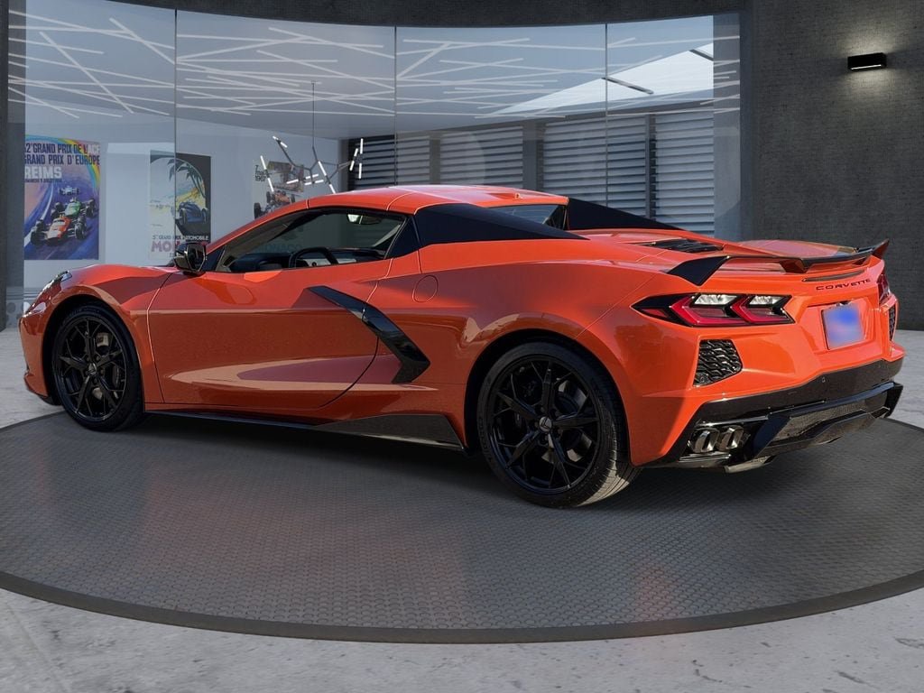 Used 2021 Chevrolet Corvette Stingray Premium Conv w/ Z51 Performance Package RWD image 4
