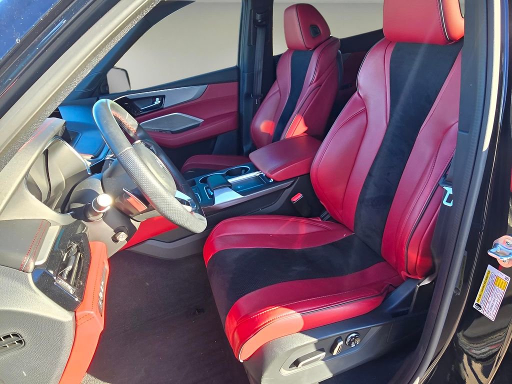 Used 2023 Acura MDX A-Spec image 13