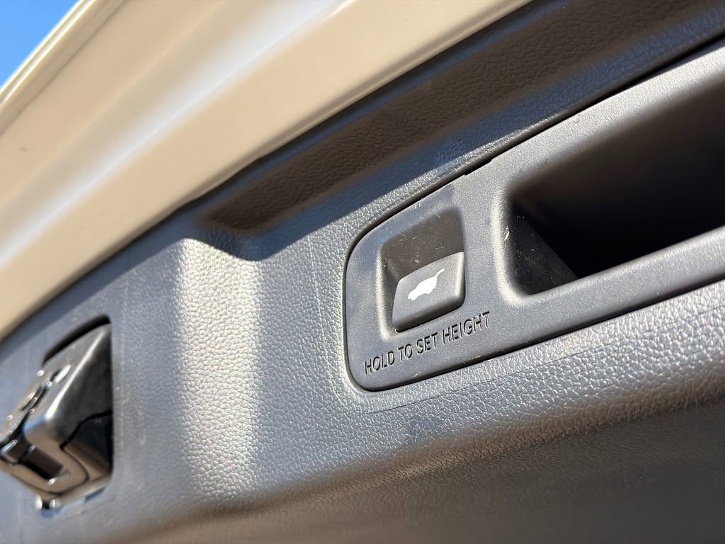 Certified 2025 Honda CR-V EX-L image 10