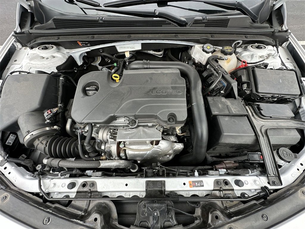 Used 2024 Chevrolet Malibu LS image 24