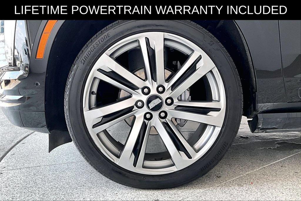 Used 2025 Cadillac Escalade ESV Sport Platinum AWD/4WD image 12
