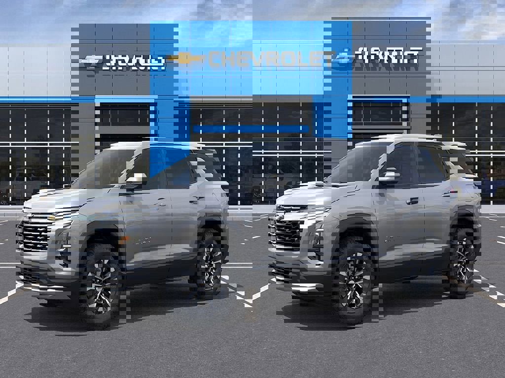 New 2026 Chevrolet Equinox LT image 3