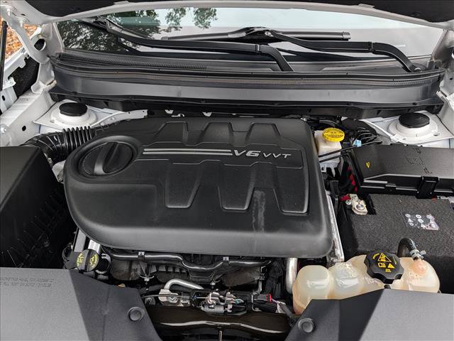 Used 2020 Jeep Cherokee Limited AWD/4WD image 11