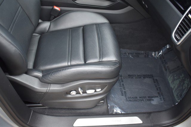 Used 2021 Porsche Cayenne AWD/4WD image 41