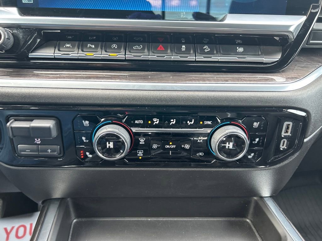 Used 2023 Chevrolet Silverado 1500 LTZ w/ LTZ Premium Package image 29