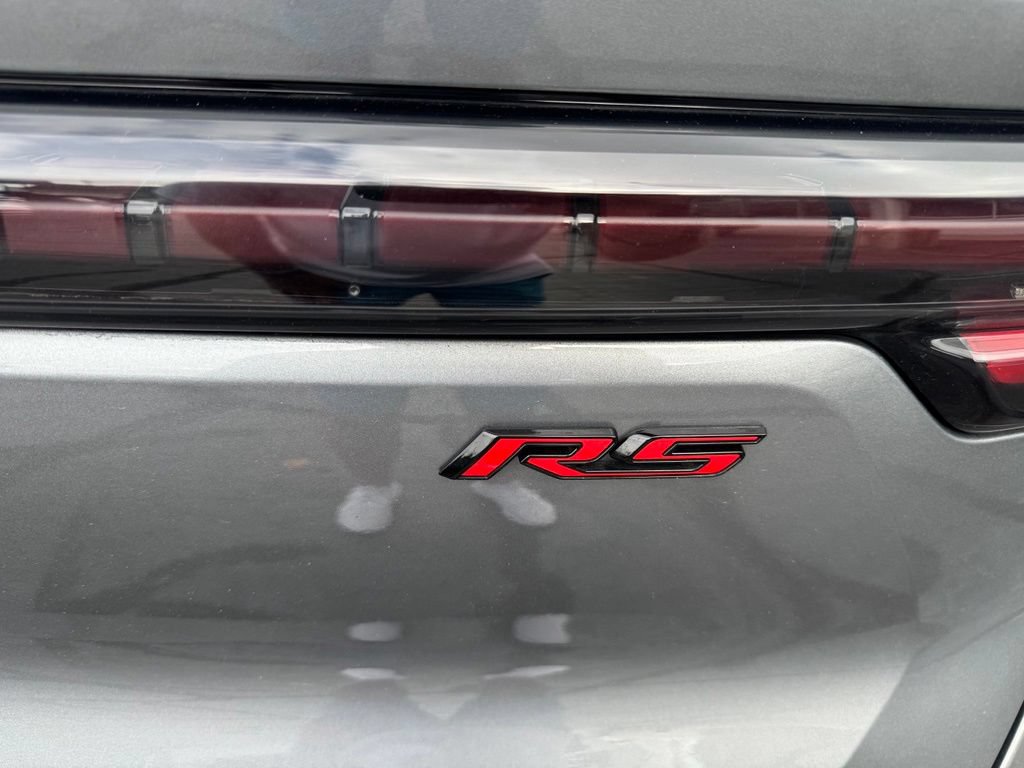 Used 2024 Chevrolet Equinox EV RS AWD/4WD image 8