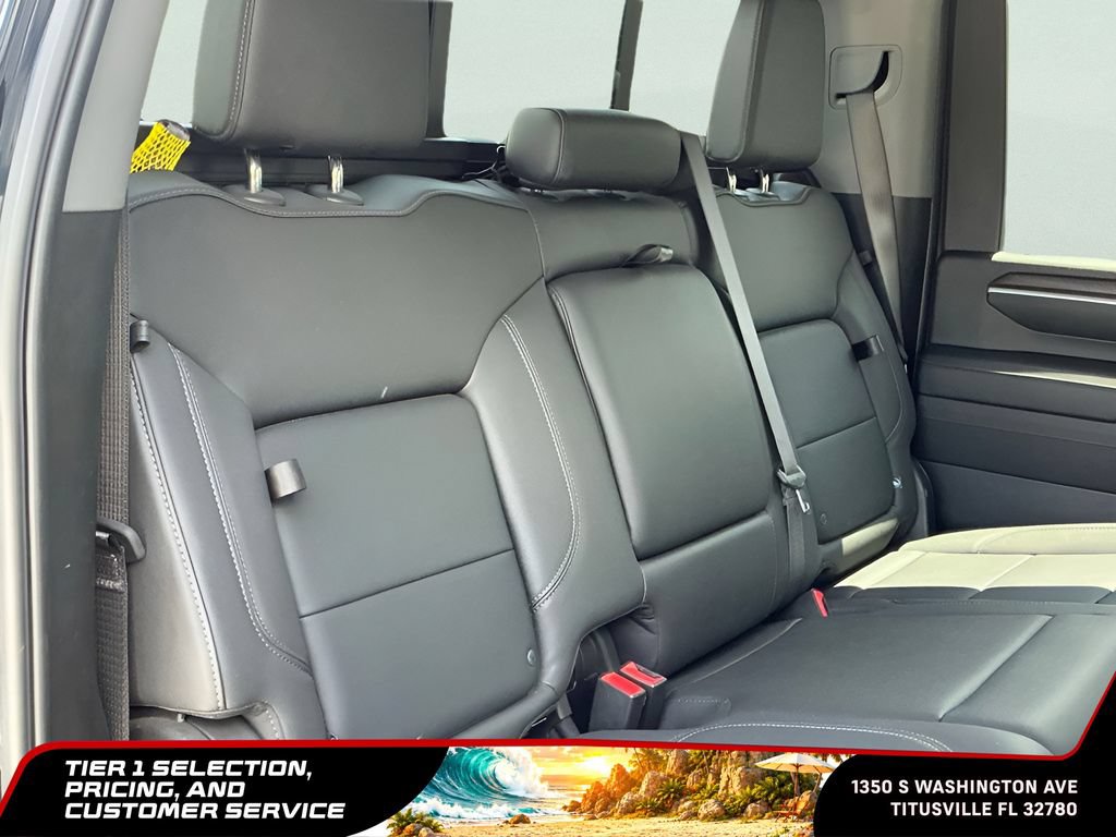 Certified 2024 GMC Sierra 2500 SLT w/ SLT Premium Package AWD/4WD image 17