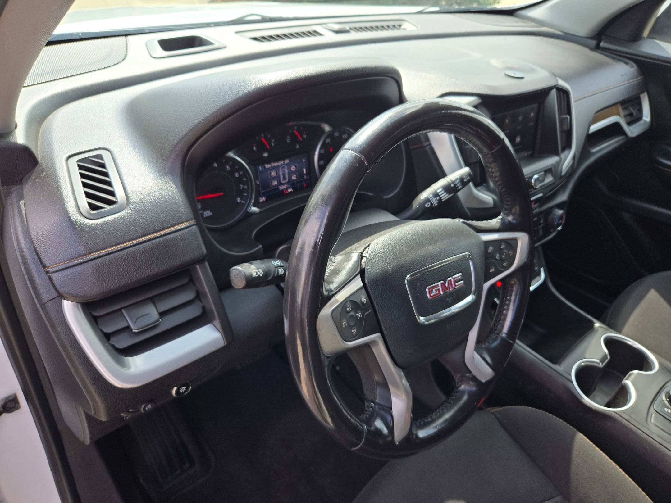 Used 2020 GMC Terrain SLE FWD image 10