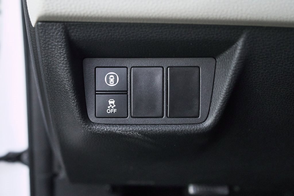 Used 2019 Honda Accord LX image 30