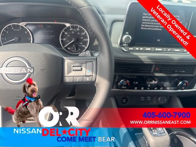 New 2026 Nissan Rogue SV AWD/4WD image 17