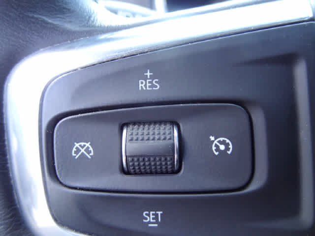 Used 2020 Chevrolet Blazer LT FWD image 18
