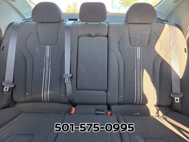 Used 2025 Hyundai Elantra SEL FWD image 12
