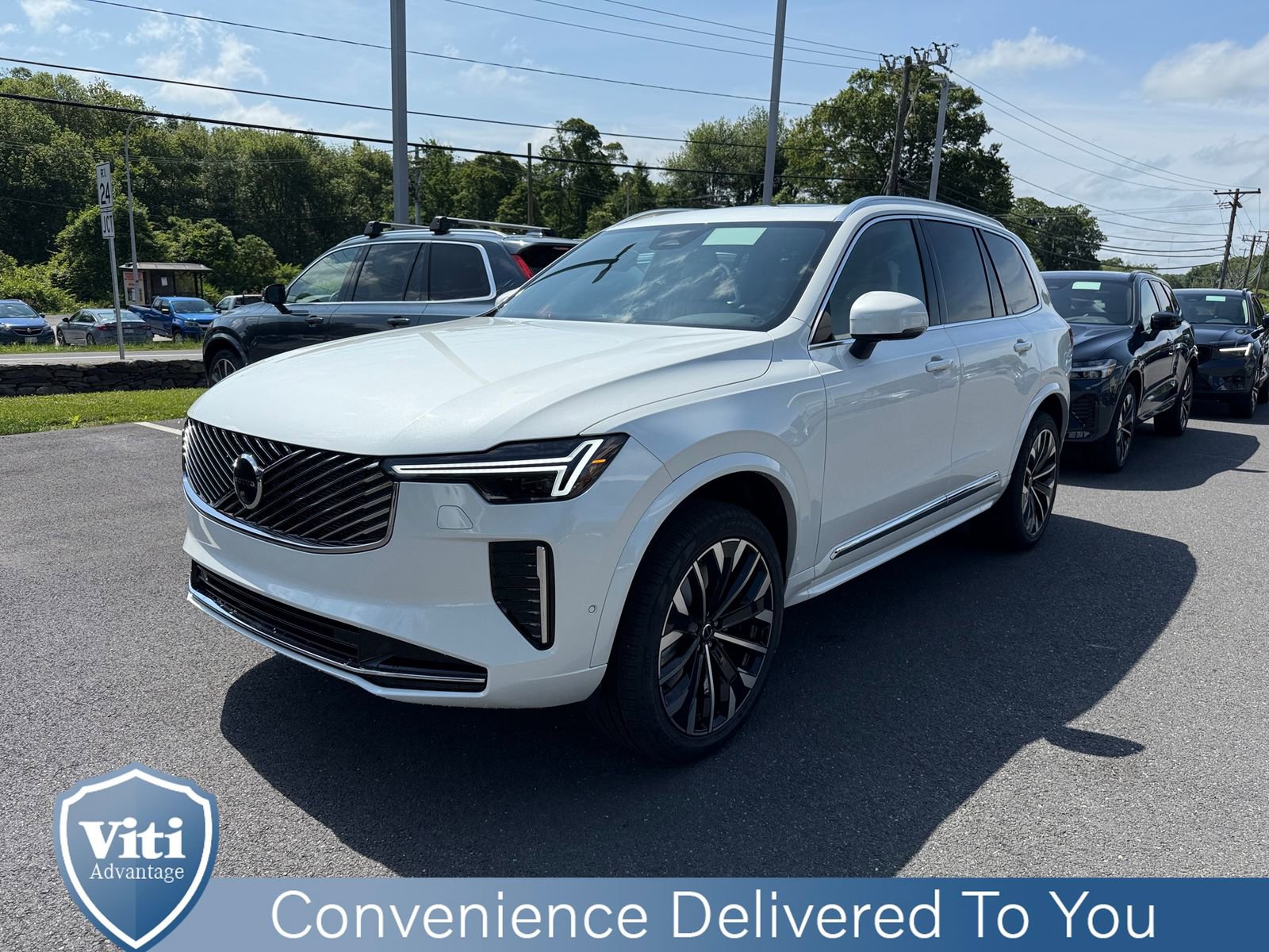 New 2026 Volvo XC90 B6 Plus image 4