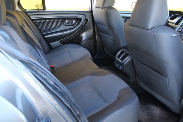 Used 2012 Ford Taurus SEL FWD image 11