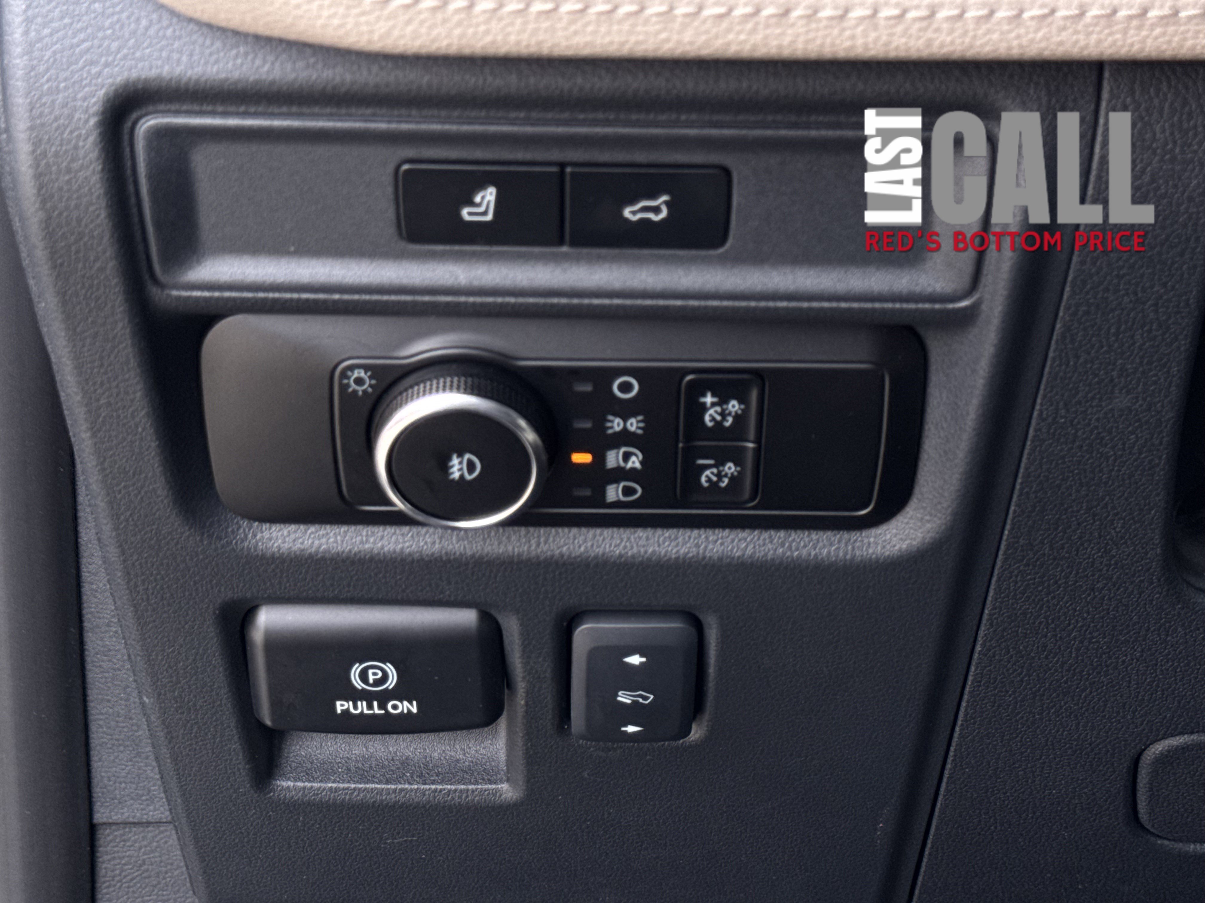 Used 2024 Ford Expedition Max Limited image 23