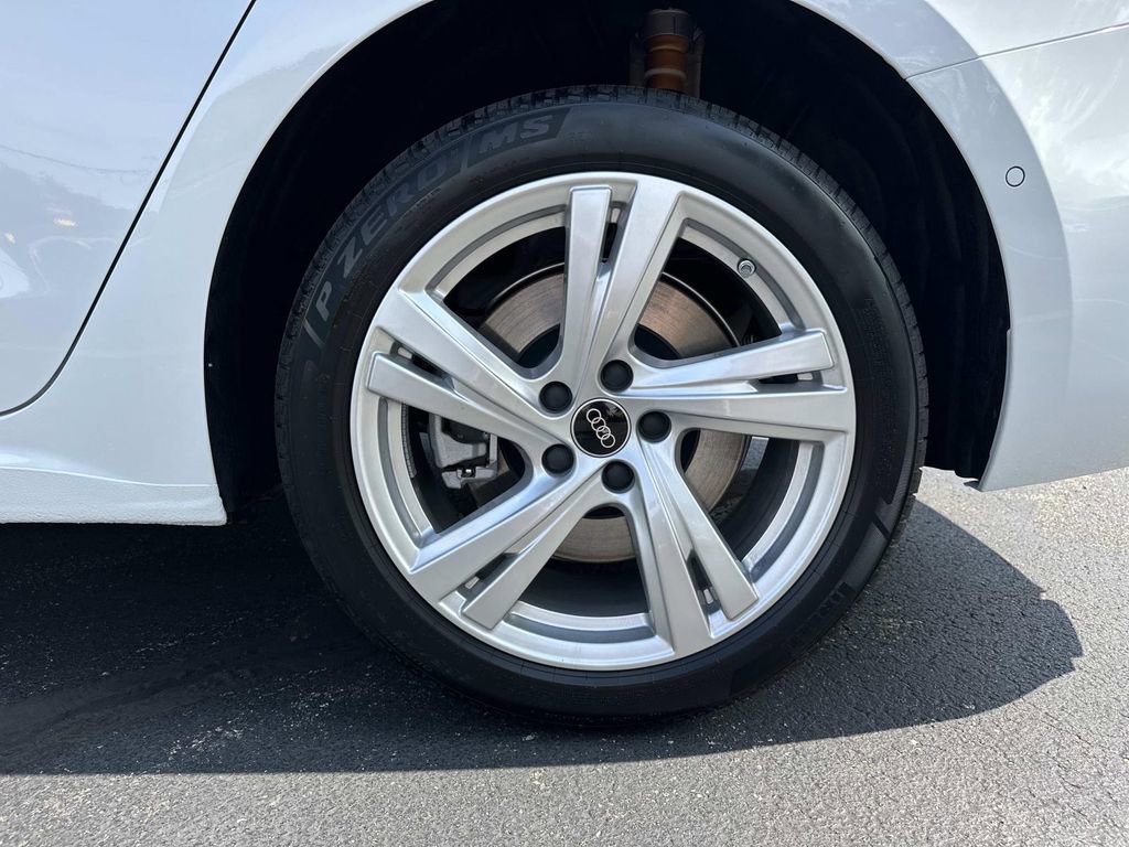 New 2025 Audi A5 2.0T Premium Plus Sedan image 10