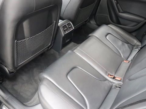 Used 2016 Audi A4 2.0T Premium w/ Convenience Plus Package AWD/4WD image 30