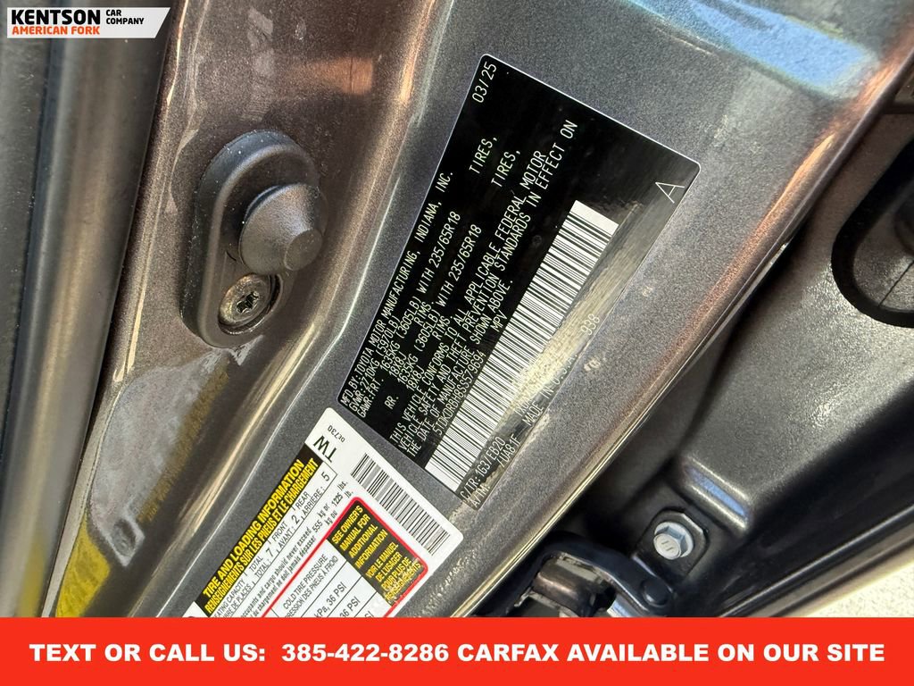 Used 2025 Toyota Highlander XLE image 46