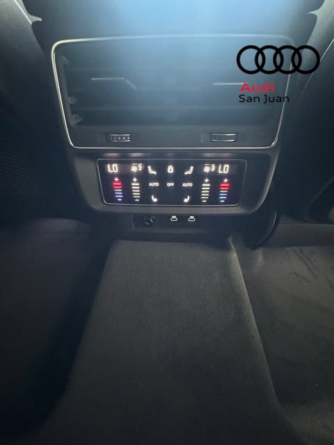 New 2026 Audi SQ8 Prestige AWD/4WD image 30