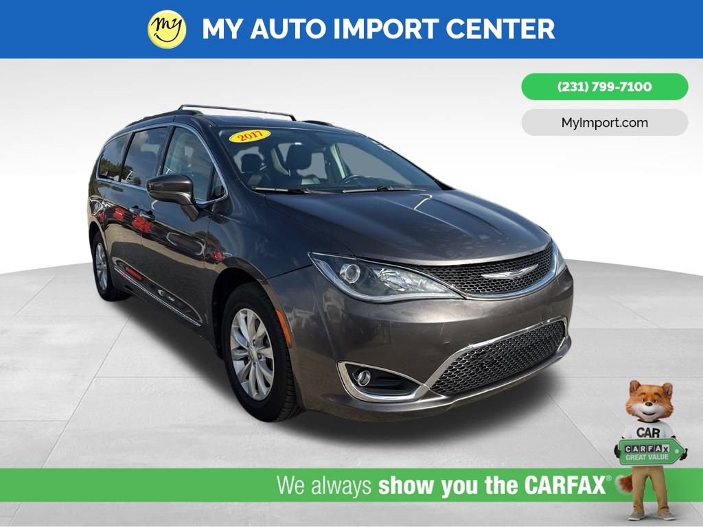 Used 2017 Chrysler Pacifica Touring-L