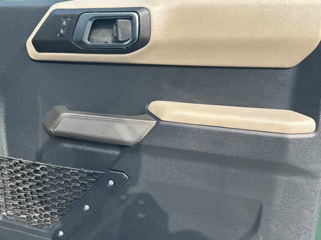 Used 2022 Ford Bronco Wildtrak AWD/4WD image 14