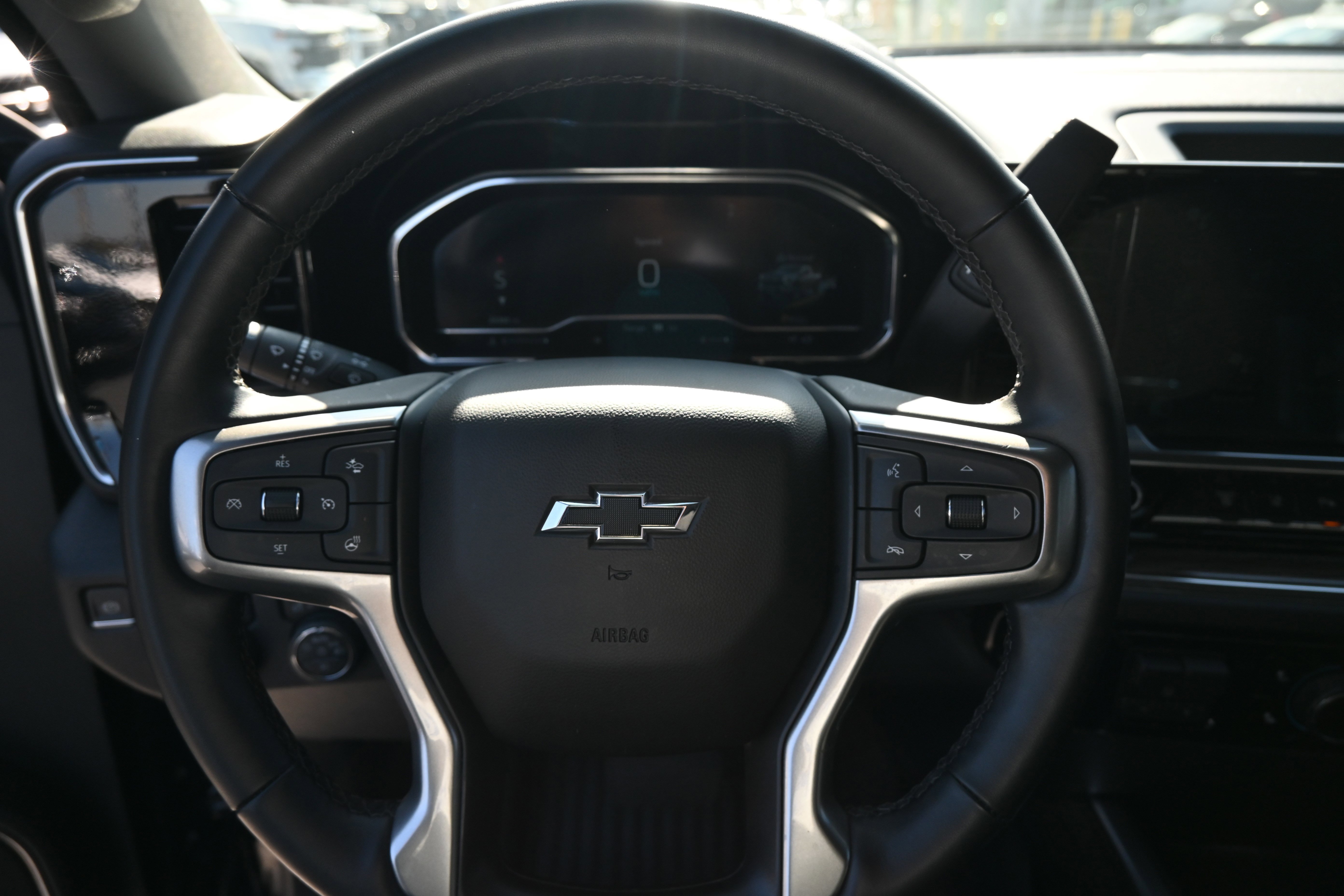 Used 2024 Chevrolet Silverado 2500 LT w/ Midnight Edition image 18