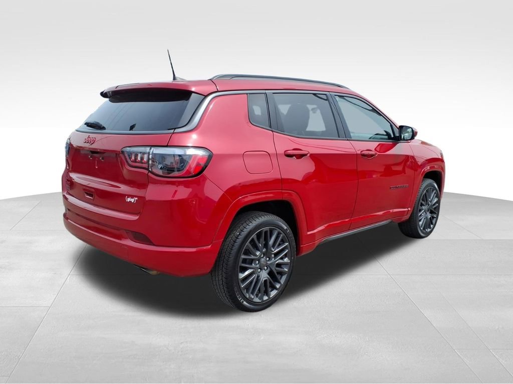 Used 2022 Jeep Compass Limited image 24