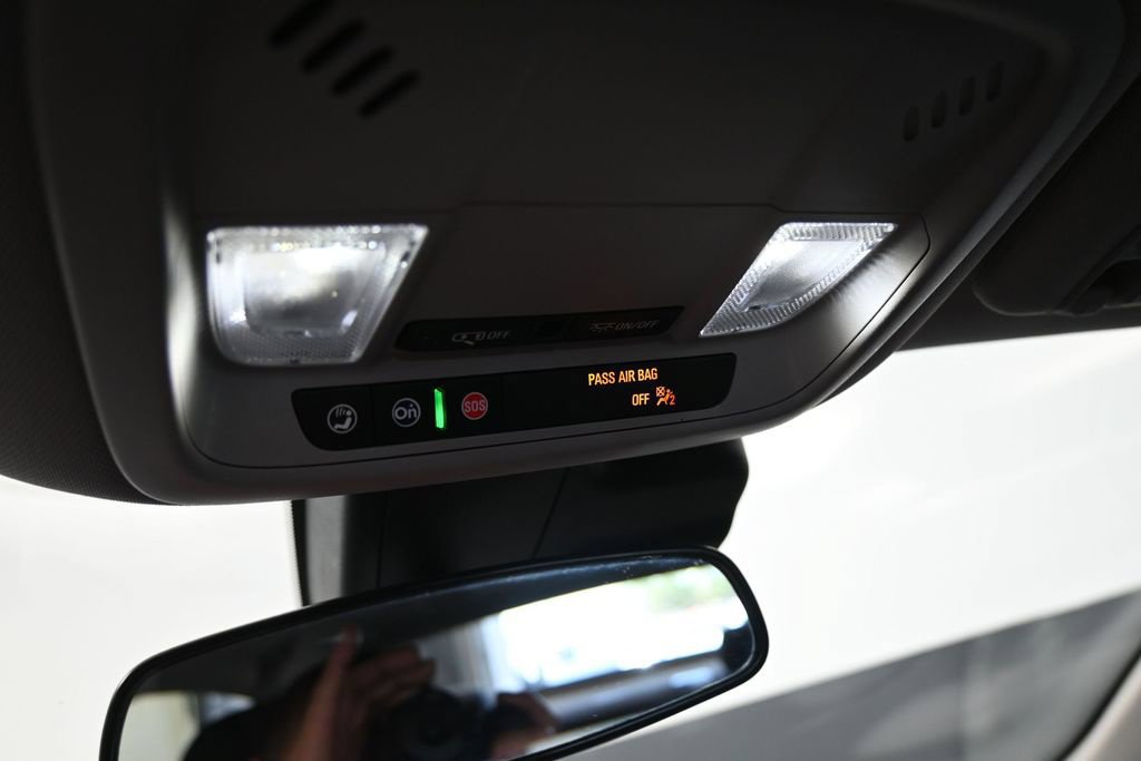 Used 2025 Chevrolet Malibu LT FWD image 35