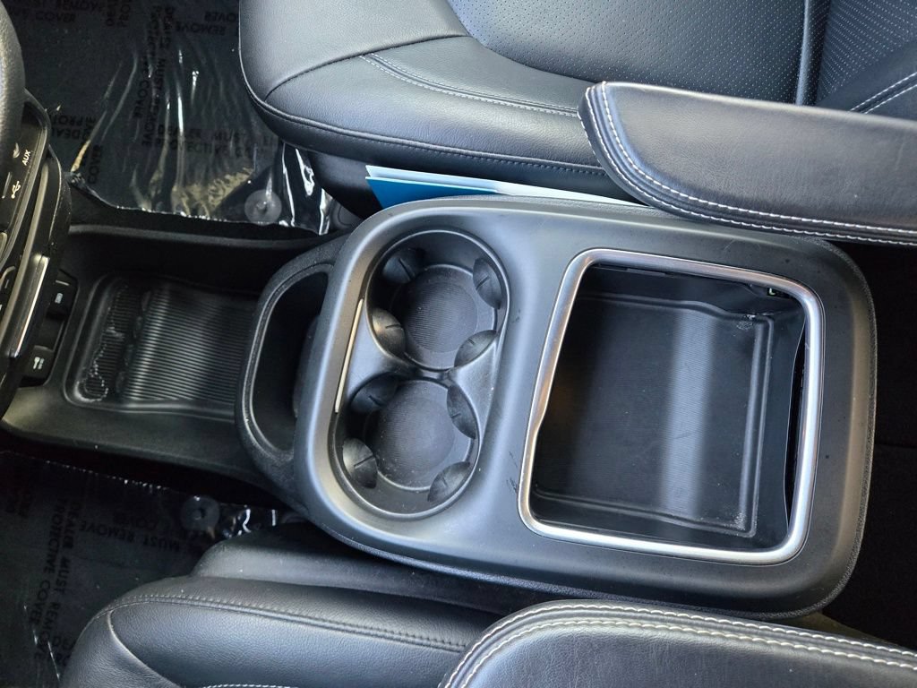 Used 2019 Chrysler Pacifica Touring-L Plus w/ Advanced Safetytec Group FWD image 36
