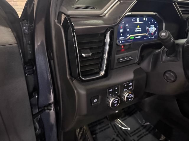 Used 2022 GMC Sierra 1500 Denali Ultimate AWD/4WD image 13