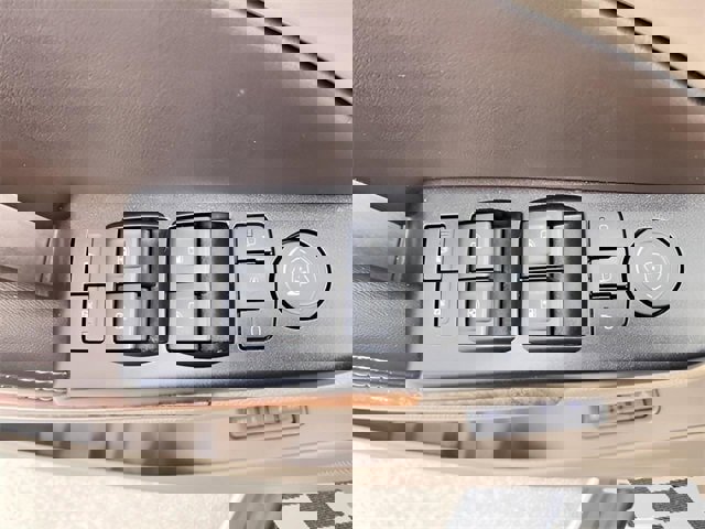 Used 2018 Chevrolet Tahoe Premier image 22