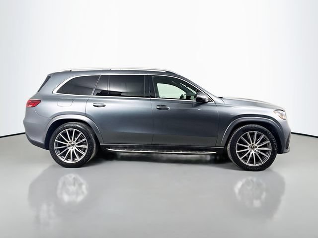 Used 2024 Mercedes-Benz GLS 450 4MATIC image 4