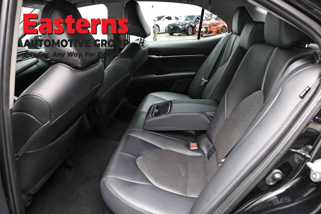 Used 2022 Toyota Camry XLE FWD image 22