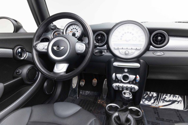Used 2010 MINI Cooper S image 20