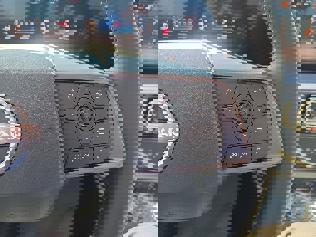 New 2026 Nissan Sentra SL FWD image 23