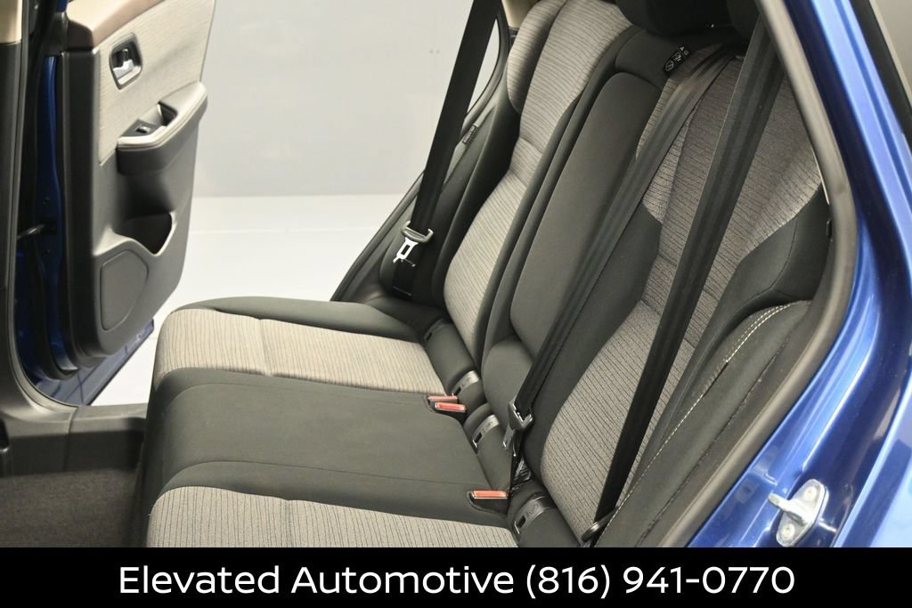 Used 2021 Nissan Rogue SV AWD/4WD image 18