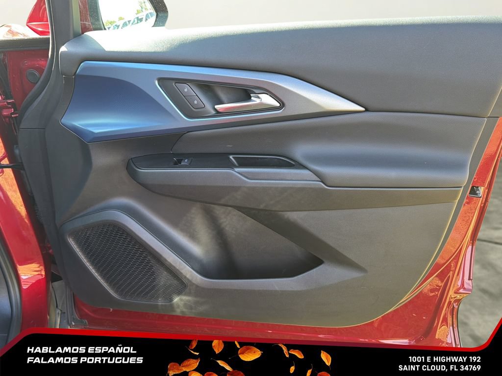 Used 2025 Chevrolet Equinox EV LT w/ Convenience Package FWD image 29