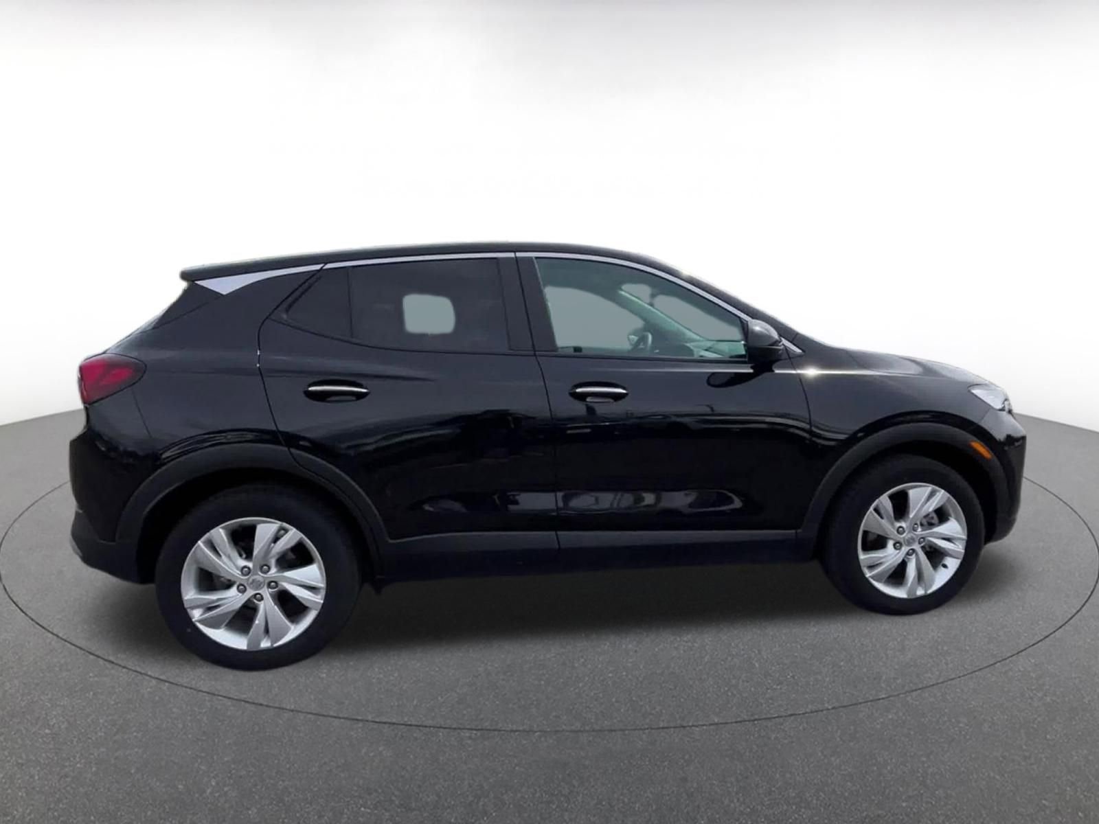 Used 2025 Buick Encore GX Preferred FWD image 16