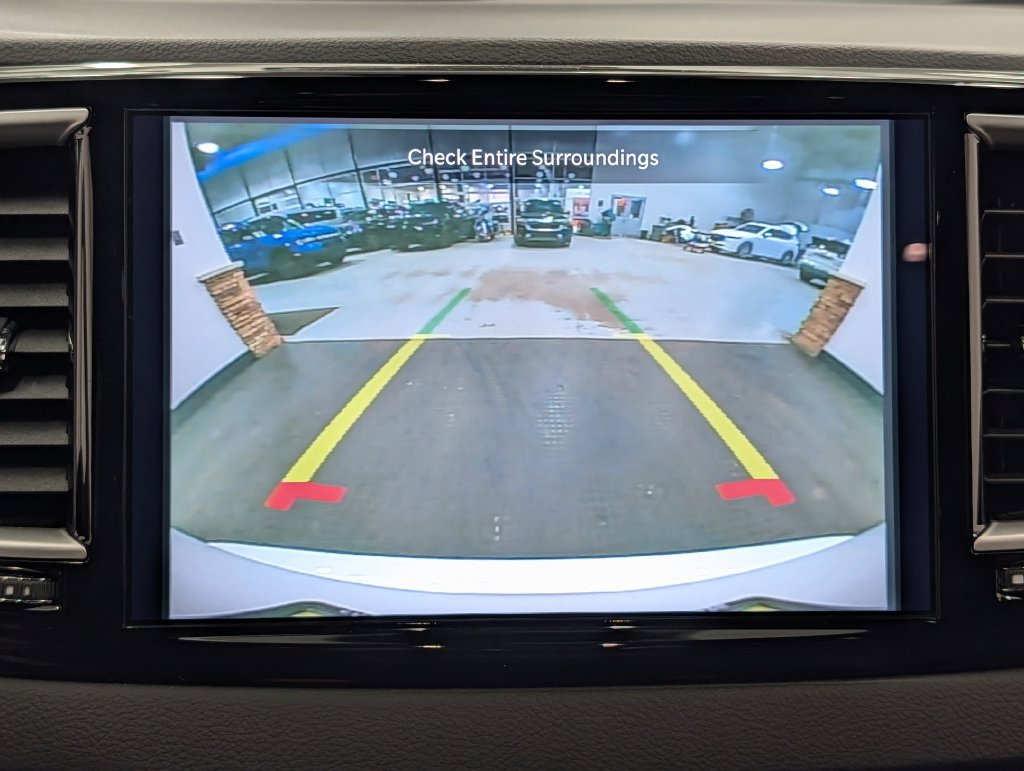 Used 2026 Chrysler Pacifica Select FWD image 15