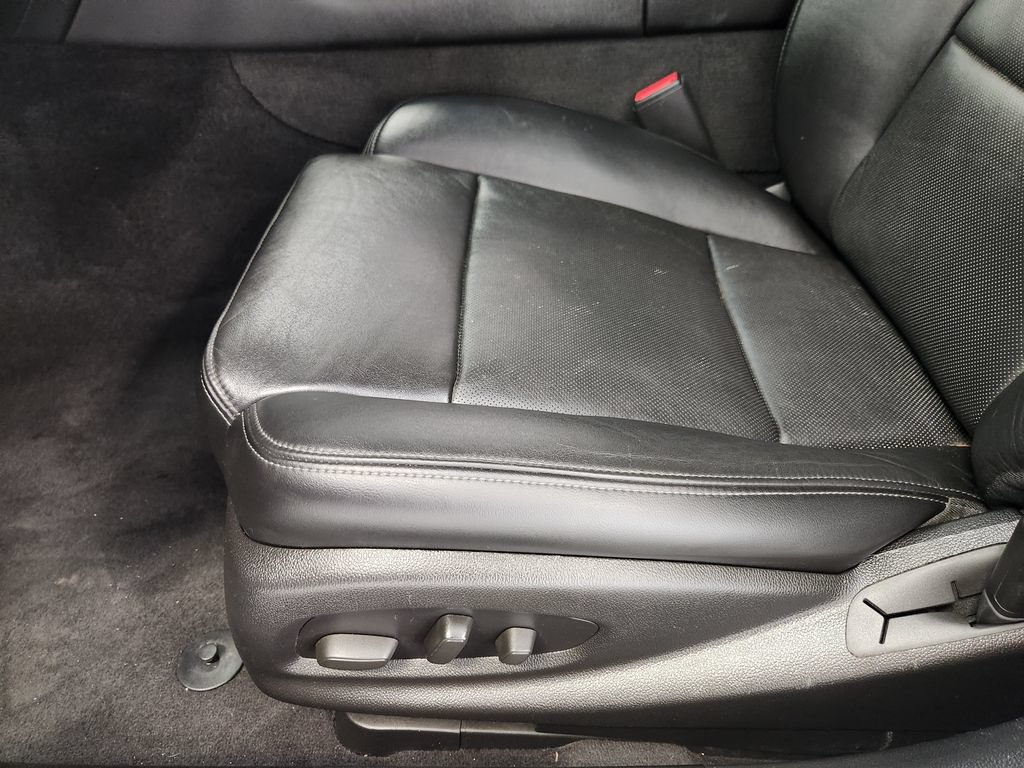 Used 2014 Cadillac CTS Luxury RWD image 23