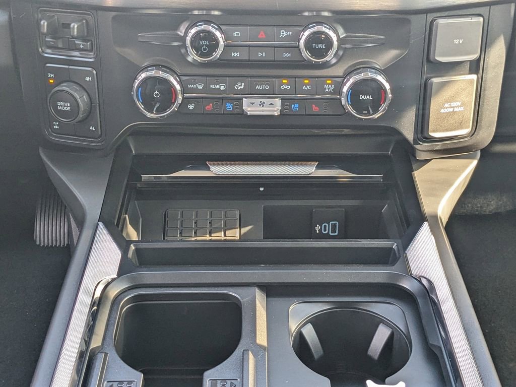 New 2025 Ford F250 Lariat w/ Lariat Ultimate Package image 23