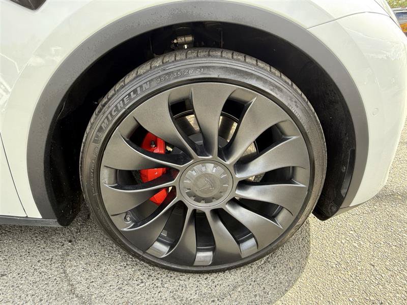 Used 2023 Tesla Model Y Performance AWD/4WD image 6