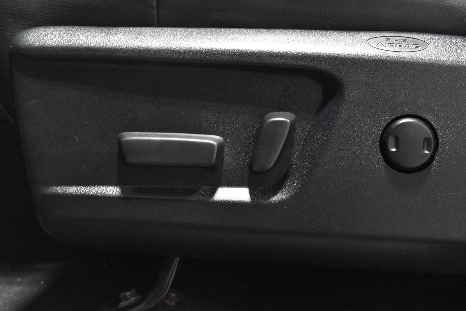 Used 2015 Toyota Tundra Limited image 4