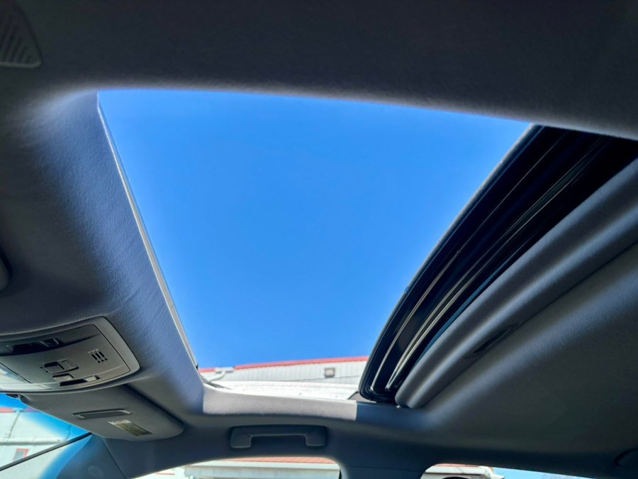 Used 2018 Lexus RX 350 AWD w/ Premium Package image 27