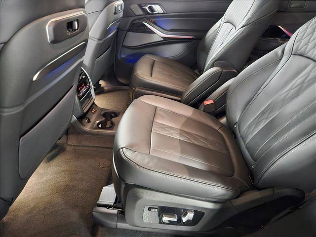 New 2026 BMW X7 xDrive40i image 14