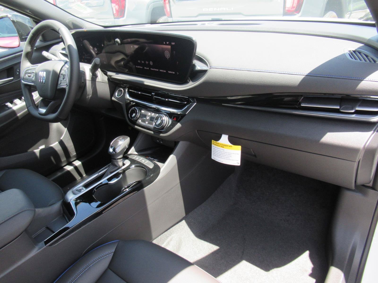 New 2026 Buick Envista Sport Touring w/ Convenience I Package FWD image 11