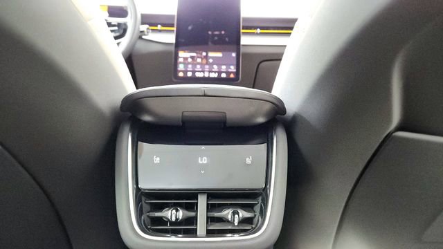 Used 2025 Polestar Polestar 3 AWD/4WD image 48