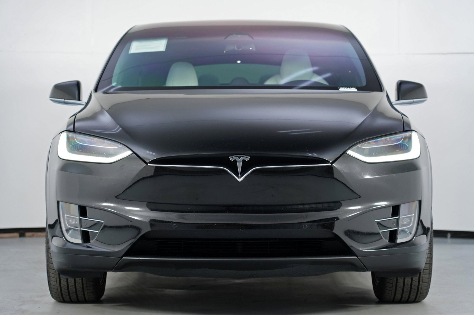 Used 2019 Tesla Model X Long Range AWD/4WD image 6